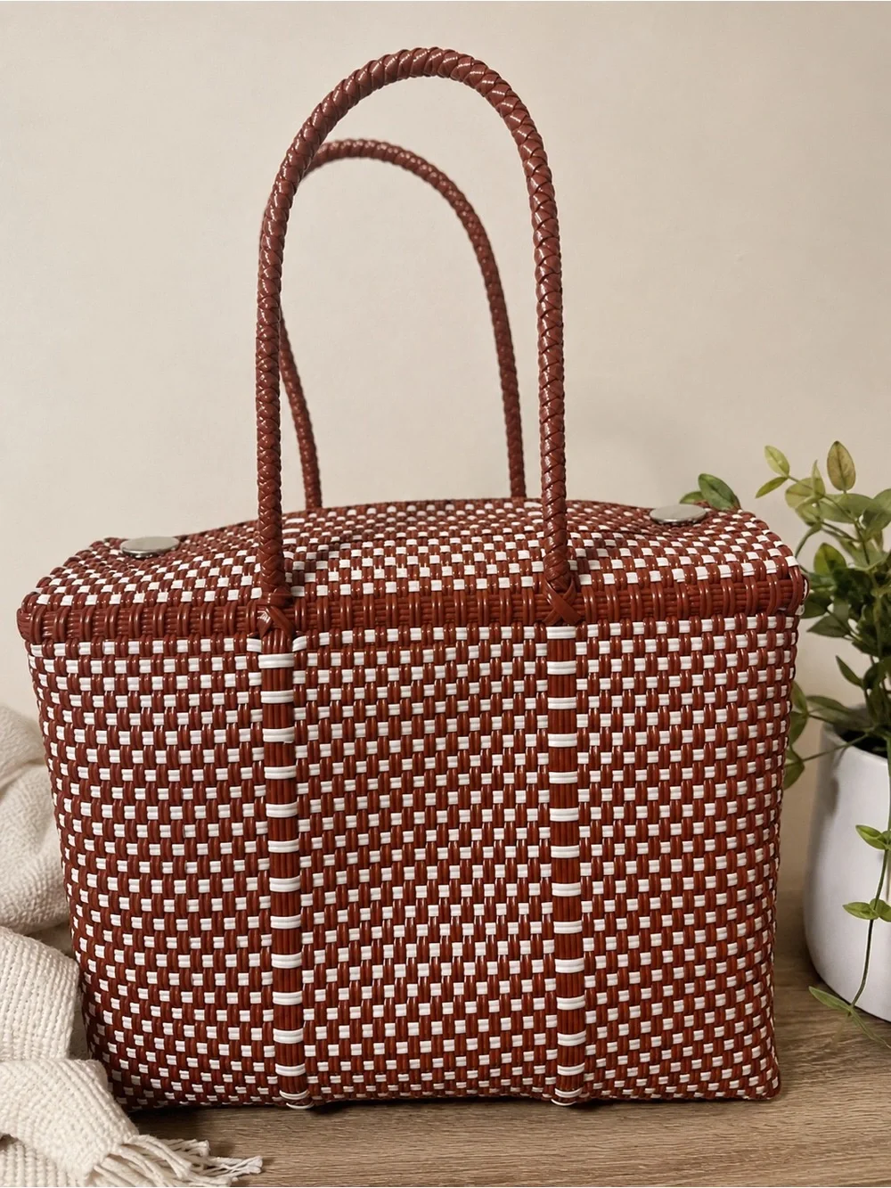 Woven Brown and White Handbag — Premium Women’s Tote